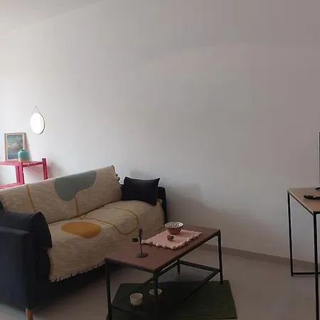 T2 Spacieux A 200m Du Port Apartment