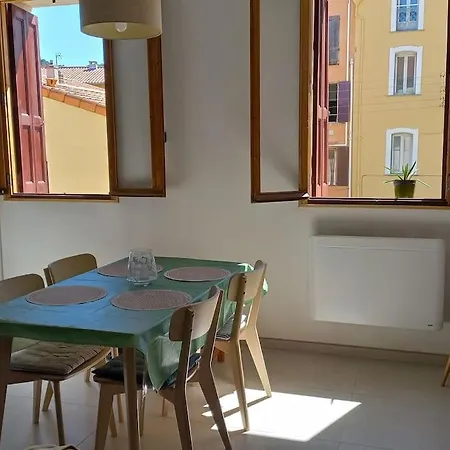T2 Spacieux A 200m Du Port Apartment Port Vendres